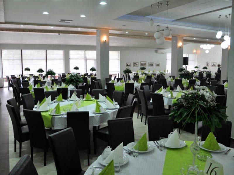 Hotel Jezero Bor Exteriör bild